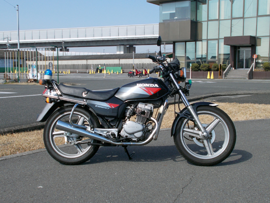 教習車両 ホンダ CB125